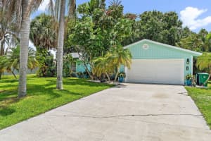 1026 SW Bianca Avenue, Port Saint Lucie, FL 34953 Sold 09/29/25