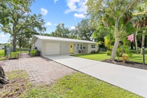 5302 Bowling Green Drive, Fort Pierce