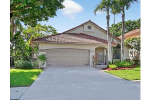 476 NW 38th Avenue, Deerfield Beach, FL 33442 Sold 11/13/25