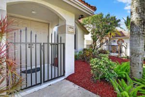 476 NW 38th Avenue, Deerfield Beach, FL 33442 Sold 11/13/25