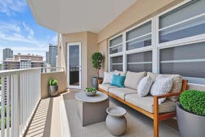1950 S Ocean Drive 17e, Hallandale Beach, FL 33009 Sold 03/02/26