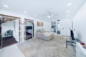129 Lake Carol Drive 129, West Palm Beach