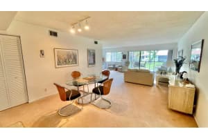 5540 Fairway Park Drive 201, Boynton Beach, FL 33437 Sold 12/29/25