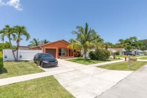 10585 Aquarius Lane, Royal Palm Beach, FL 33411 Sold 09/15/25