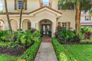144 Via Veracruz, Jupiter, FL 33458 Sold 09/17/25