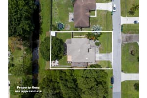 4157 SW Endicott Street, Port Saint Lucie, FL 34953 - MLS#R11108155