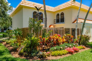 1011 Royal Palm Boulevard B3, Vero Beach, FL 32960 Sold 10/22/25