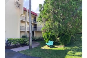 2050 Oleander Boulevard, Fort Pierce, FL 34950 - MLS#R11108165