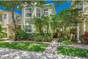 2036 Se Avon Park Drive, Port Saint Lucie