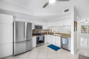 925 Kokomo Key Lane, Delray Beach, FL 33483 - MLS#R11108197