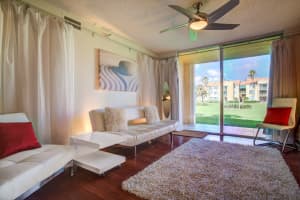 157 Yacht Club Way 106, Hypoluxo