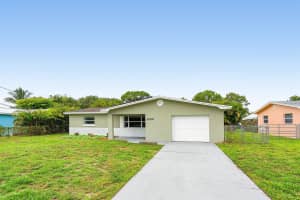 1252 NE South Street, Jensen Beach, FL 34957 - MLS#R11108240