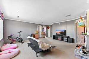 8169 SE Eagle Avenue, Hobe Sound, FL 33455 Sold 09/26/25