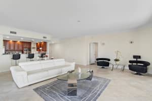 4180 N Highway A1a 305 B 305, Hutchinson Island, FL 34949 - MLS#R11108250