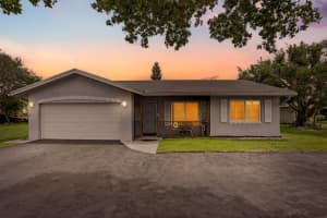 9735 Nw 82nd Street, Tamarac