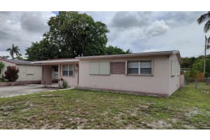 408 SW 24 Avenue, Fort Lauderdale, FL 33312 - MLS#R11108279