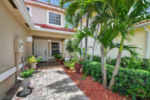 6210 Adriatic Way, West Palm Beach, FL 33413 - MLS#R11108281