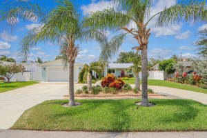 27 Willow Road, Tequesta, FL 33469 - MLS#R11108300