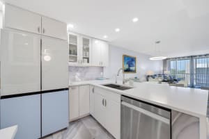 12 Royal Palm Way 605, Boca Raton, FL 33432 - MLS#R11108314