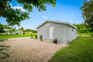 428 N 22nd Street, Fort Pierce, FL 34950 - MLS#R11108338