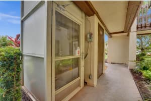 5306 Cedar Lake Drive 201, Boynton Beach, FL 33437 - MLS#R11108357