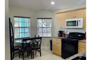 323 S F Street, Lake Worth Beach, FL 33460 - MLS#R11108399