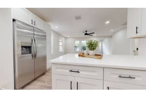 426 S L Street, Lake Worth Beach, FL 33460 Sold 08/29/25