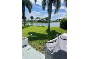 2100 Sw Lake Circle Drive 109, Boynton Beach