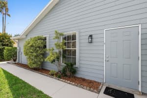 1557 Royal Forest Court, West Palm Beach, FL 33406 Sold 09/15/25