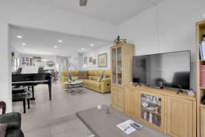 21863 Arriba Real 8j, Boca Raton, FL 33433 Sold 11/10/25