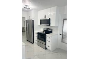 1902 Roma Way, Boynton Beach, FL 33426 - MLS#R11108453