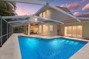 300 SW 15th Drive, Boca Raton, FL 33432 - MLS#R11108536