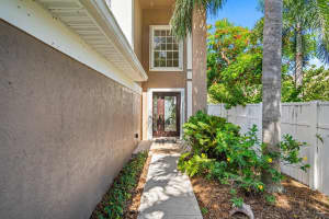 521 Anchor Point, Delray Beach, FL 33444 - MLS#R11108538