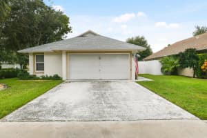 102 Pennock Landing Circle, Jupiter, FL 33458 Sold 09/02/25