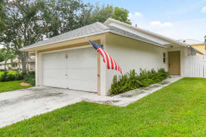 102 Pennock Landing Circle, Jupiter, FL 33458 Sold 09/02/25