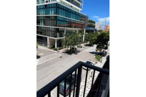 630 S Sapodilla Avenue 327, West Palm Beach, FL 33401 - MLS#R11108587