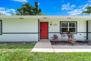 332 SE Majestic Terrace, Port Saint Lucie, FL 34983 - MLS#R11108607