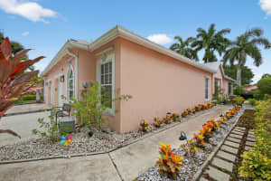 10761 Pelican Drive, Wellington, FL 33414 - MLS#R11108669