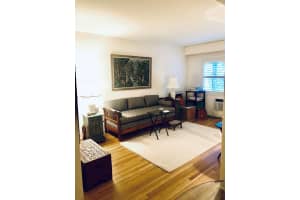 381 Lake Drive, Palm Beach, FL 33480 - MLS#R11108703