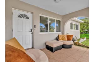 13 SE 14th Street, Dania Beach, FL 33004 - MLS#R11108723
