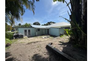 948 SW 33rd Street, Palm City, FL 34990 - MLS#R11108727