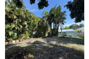 948 SW 33rd Street, Palm City, FL 34990 - MLS#R11108727