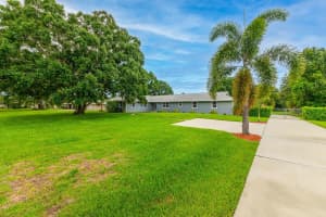 736 34th Terrace, Vero Beach, FL 32968 Sold 08/18/25
