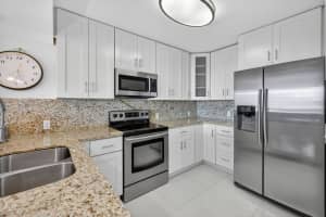 20335 W Country Club Drive 909, Aventura, FL 33180 - MLS#R11108839