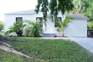 816 Tuscaloosa Street, West Palm Beach, FL 33405 - MLS#R11108865