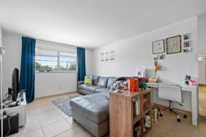 600 SW 2nd 2390 Avenue 2390, Boca Raton, FL 33432 - MLS#R11108882