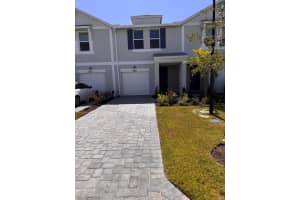 496 Salisbury Circle, Fort Pierce, FL 34982 - MLS#R11108890