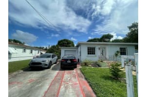 525 NE 126th Street, North Miami, FL 33161 - MLS#R11108903
