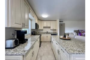 117 Flanders C, Delray Beach, FL 33484 - MLS#R11108939