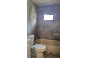 1006 Henrietta Avenue, West Palm Beach, FL 33401 - MLS#R11108954
